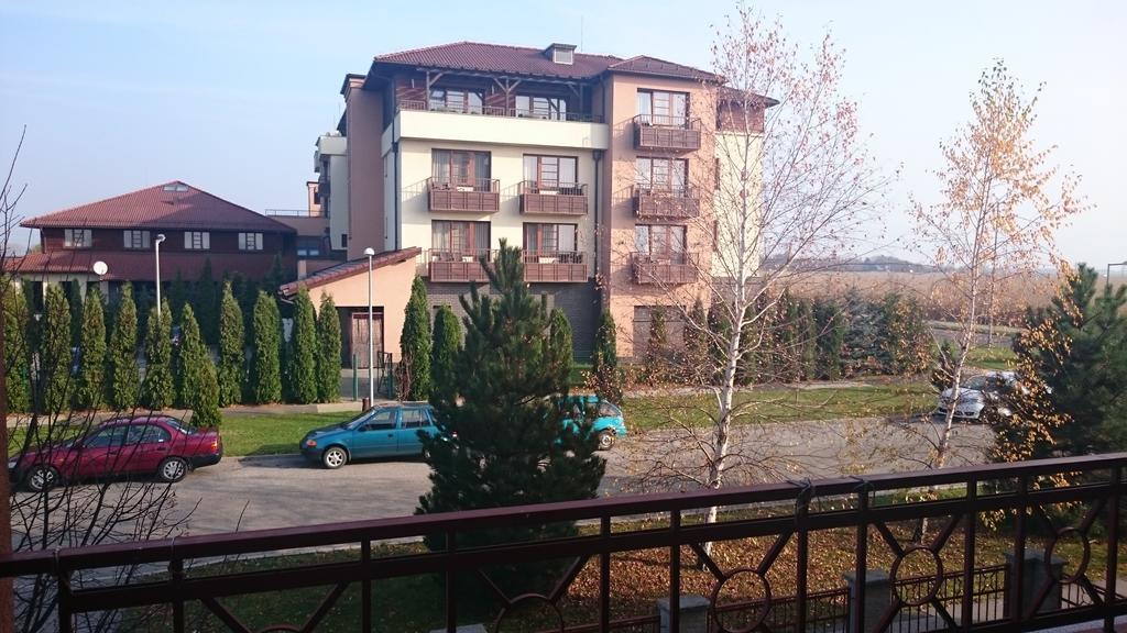 Reka Apartman Bük Rom bilde